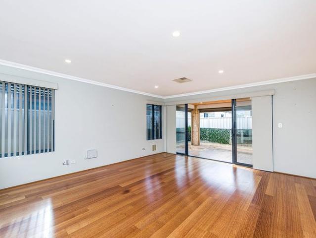 House for rent in Canning Vale, Western Australia