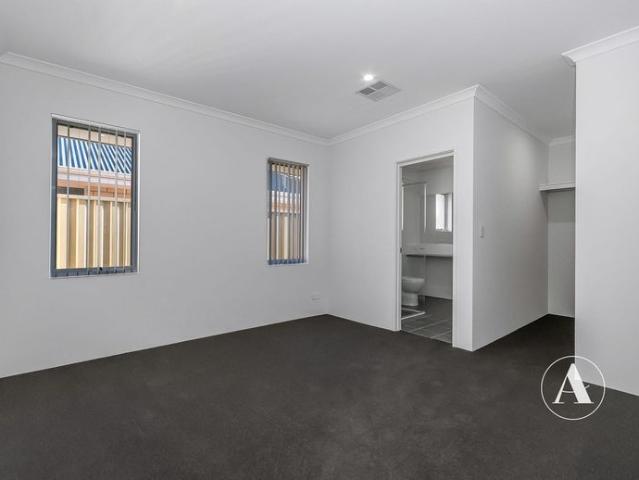 House for rent in Forrestfield, Western Australia