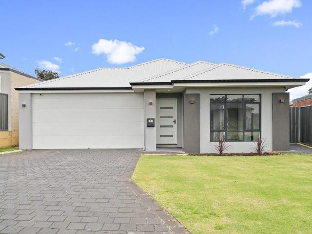 House for sale in Parklands, Western Australia