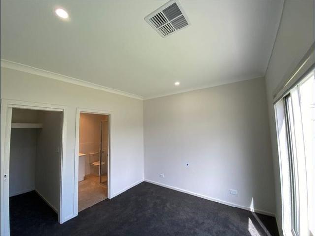 House for rent in Mount Barker, South Australia