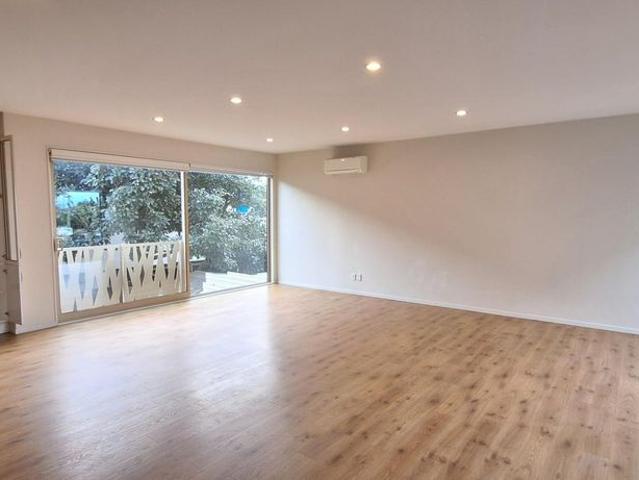 Townhouse for rent in Royal Oak, Oroua County