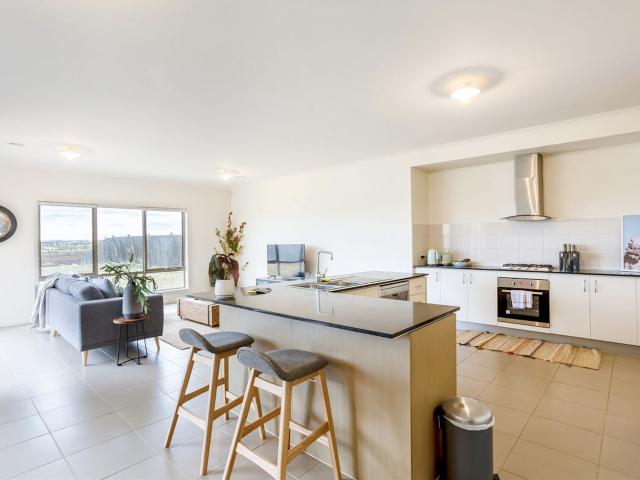 House for rent in Point Cook, Victoria