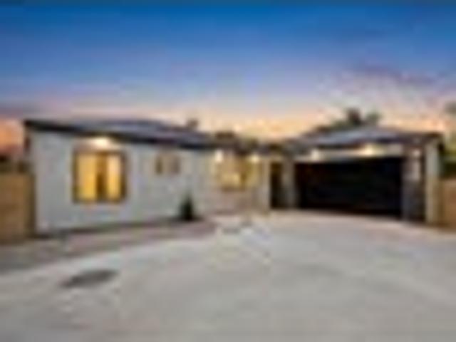 House for sale in Awhitu