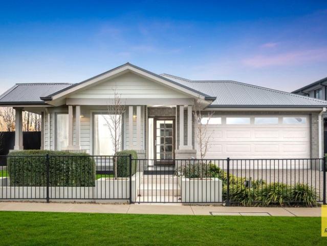 House for sale in Peppercorn Hill, Melbourne