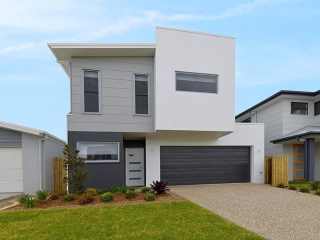 House for sale in Sunshine Coast, Kawana