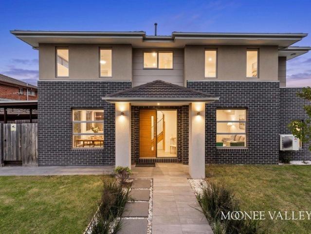 Townhouse for sale in Camerons Creek, Victoria