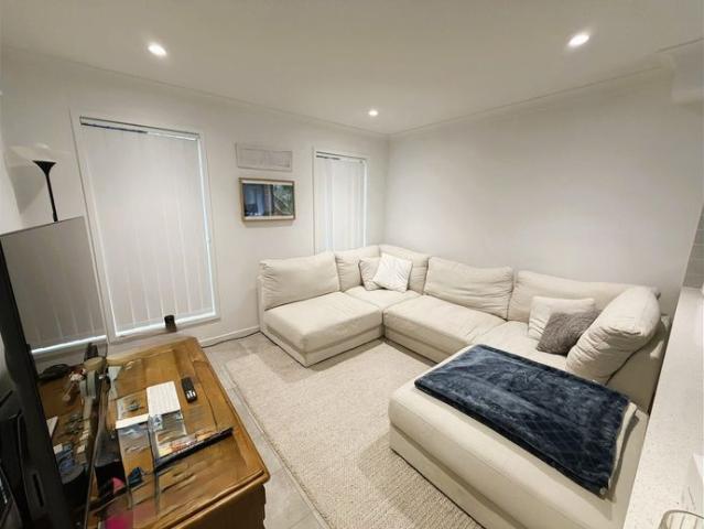 Townhouse for rent in Fernbrook, Queensland