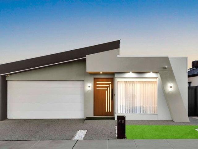 House for sale in Mickleham, Melbourne