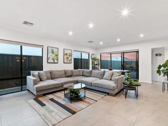 House for rent in Caversham, Western Australia