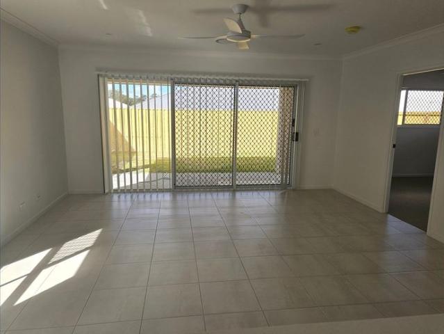 House for rent in South Maclean, Greater Brisbane