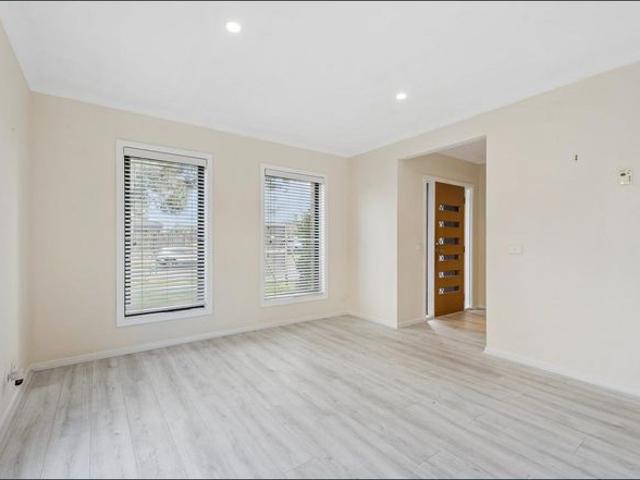 House for rent in Bloom, Melbourne