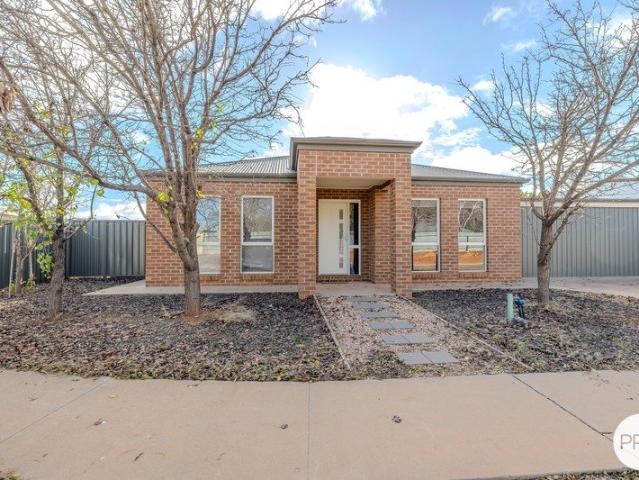 House for sale in Red Cliffs, Victoria