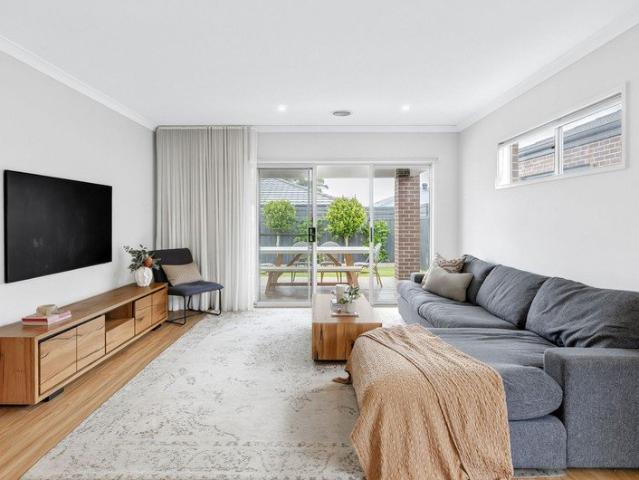 House for sale in Ashbury, Geelong
