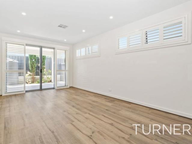 Townhouse for rent in Horseshoe Creek, South Australia