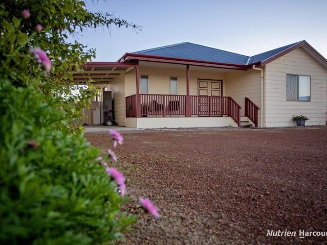 House for sale in Hopetoun, Western Australia
