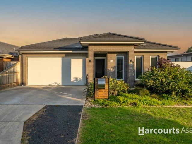 House for sale in Cowes, Victoria