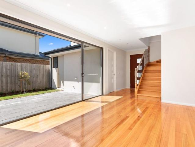 Townhouse for rent in Camerons Creek, Victoria