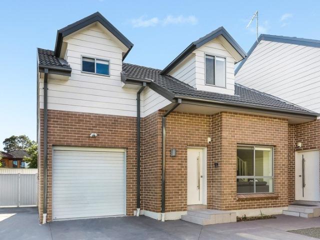 Townhouse for sale in Sydney, New South Wales