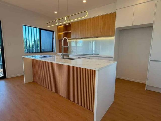 Townhouse for rent in Balmoral