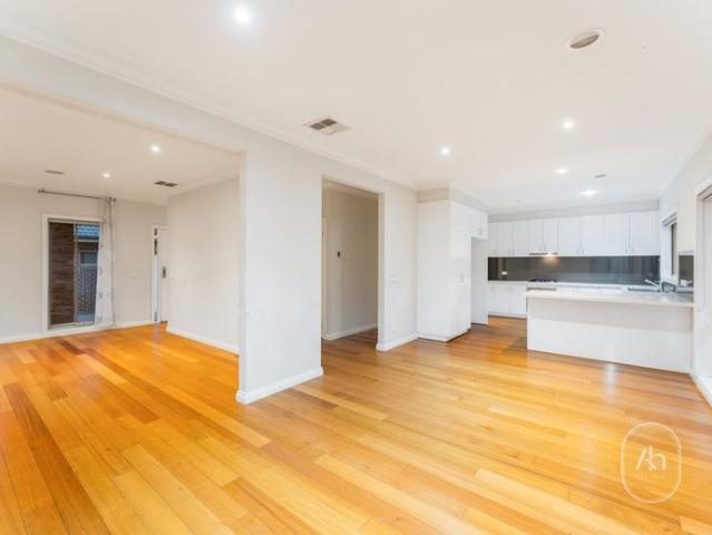 Townhouse for rent in Camerons Creek, Victoria