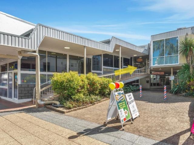 Office for sale in Kings Creek, Queensland