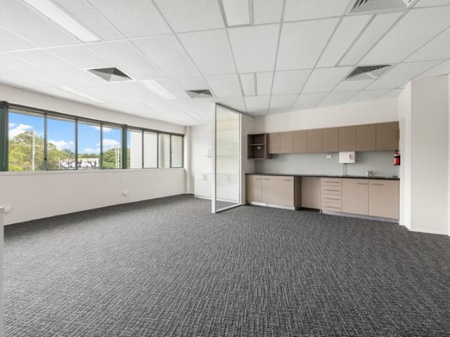 Office for rent in Toombul, Queensland