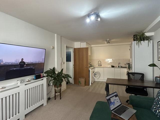 Apartment for rent in Stokes Croft, Feckenham