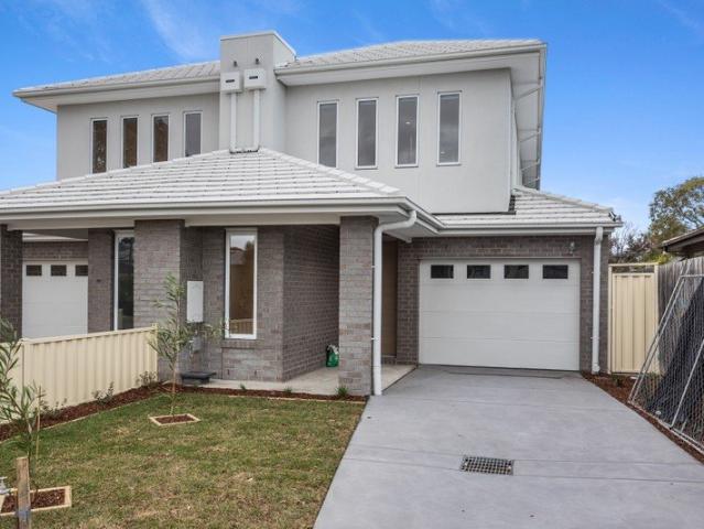 Townhouse for rent in Camerons Creek, Victoria