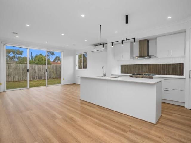Townhouse for rent in Camerons Creek, Victoria