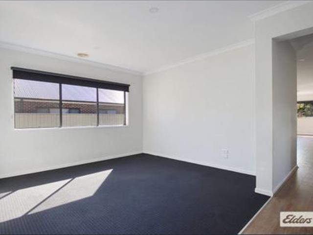 House for rent in West Wodonga, Victoria