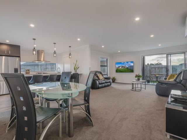 House for rent in Fitzherbert, Palmerston North
