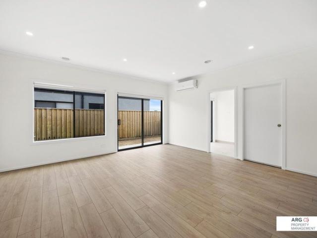 Townhouse for rent in Camerons Creek, Victoria
