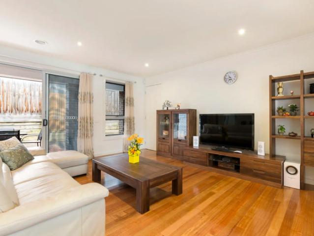 Townhouse for rent in Camerons Creek, Victoria