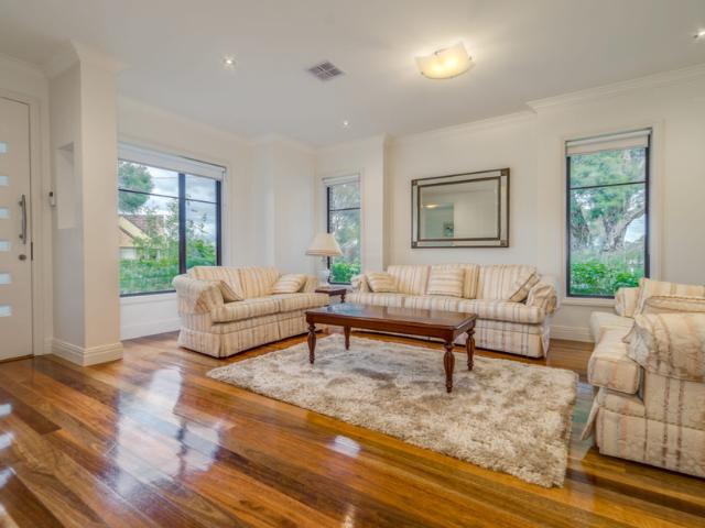 House for rent in Greythorn, Melbourne