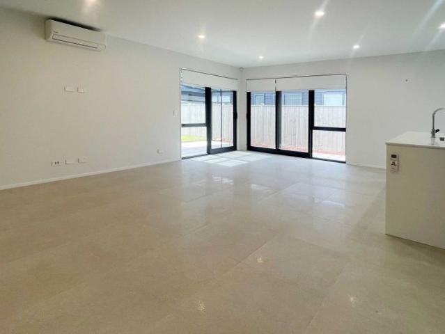 House for rent in Waiata Shores, Papakura