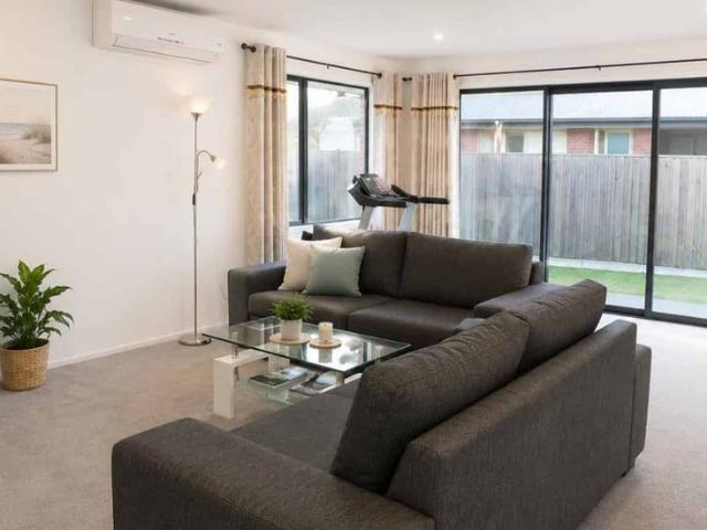 House for rent in Heathcote, Canterbury