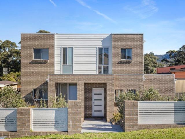 Townhouse for rent in Wollongong West, New South Wales