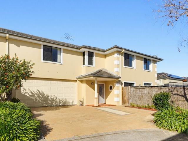 Townhouse for rent in Sydney, New South Wales