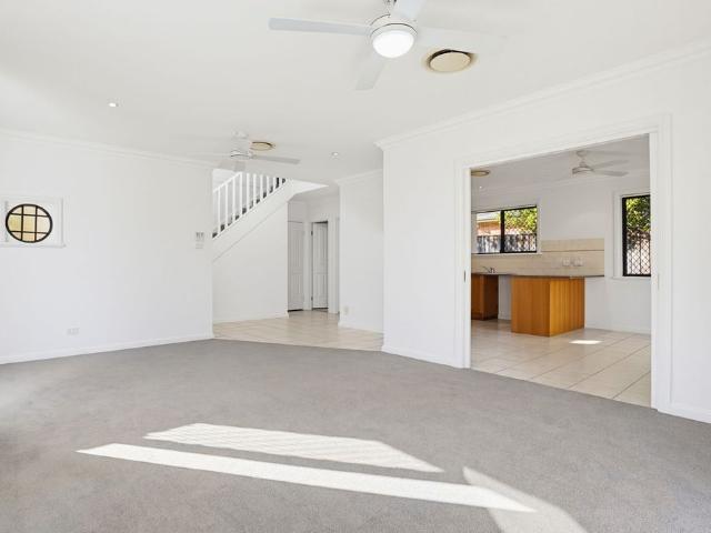 Townhouse for rent in Sydney, New South Wales