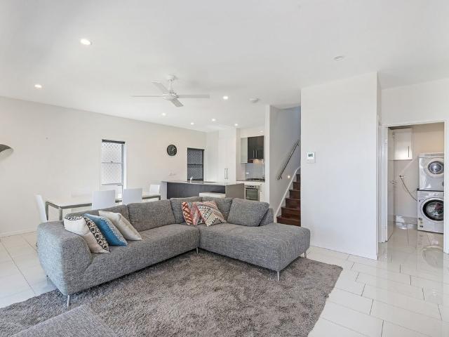 Apartment for rent in Toombul, Queensland
