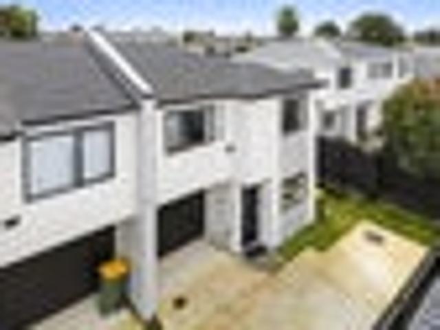 House for sale in Manurewa, Oroua County
