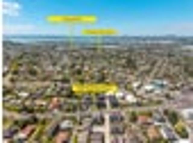 Townhouse for sale in Glendene, Henderson-Massey