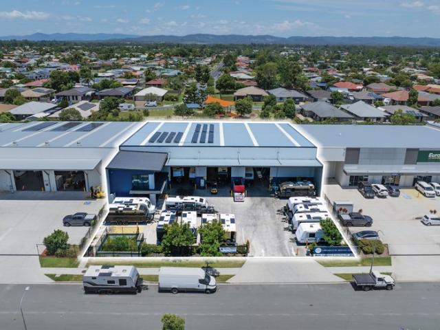 Warehouse for rent in Toombul, Queensland