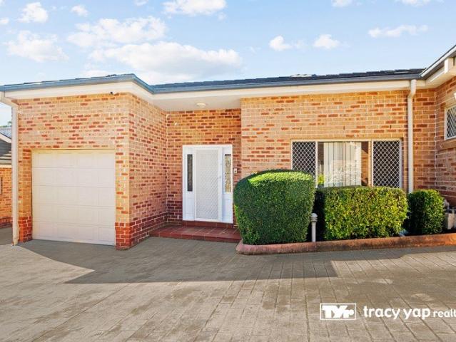 Villa for sale in Sydney, New South Wales