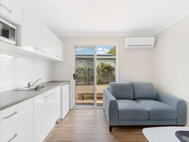Granny Flat for rent in Methul, Queensland