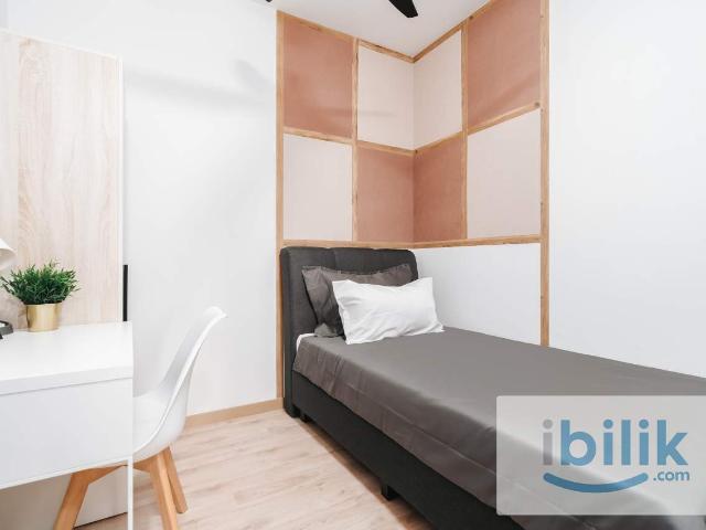 Room for rent in Petaling, Damansara Damai