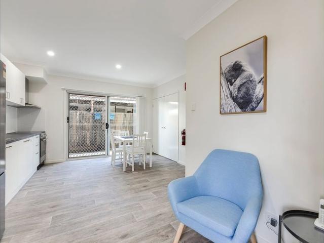 Granny Flat for rent in Toombul, Queensland