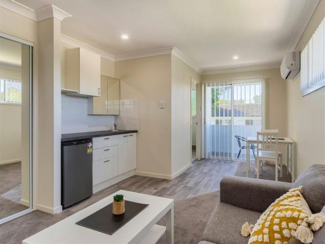 Granny Flat for rent in Toombul, Queensland