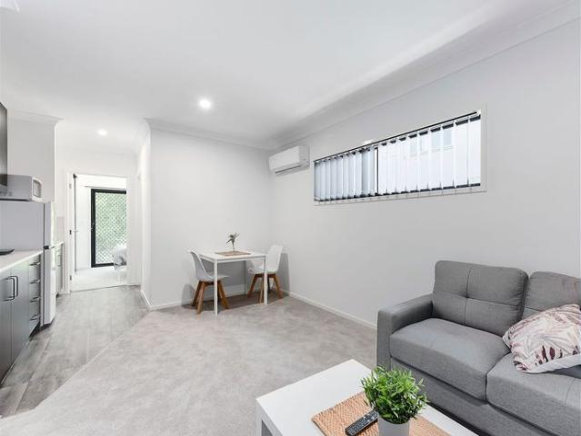 Granny Flat for rent in Toombul, Queensland