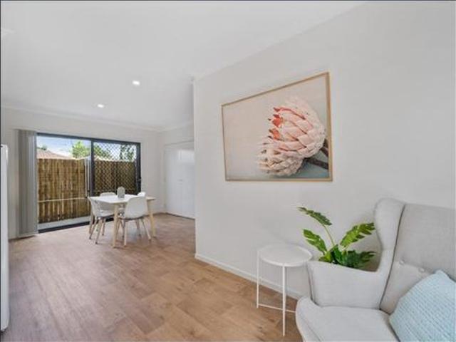 Granny Flat for rent in Toombul, Queensland